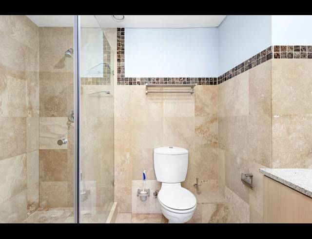 2 BEDROOM APARTMENT TO LET IN CAPE TOWN CITY CENTRE